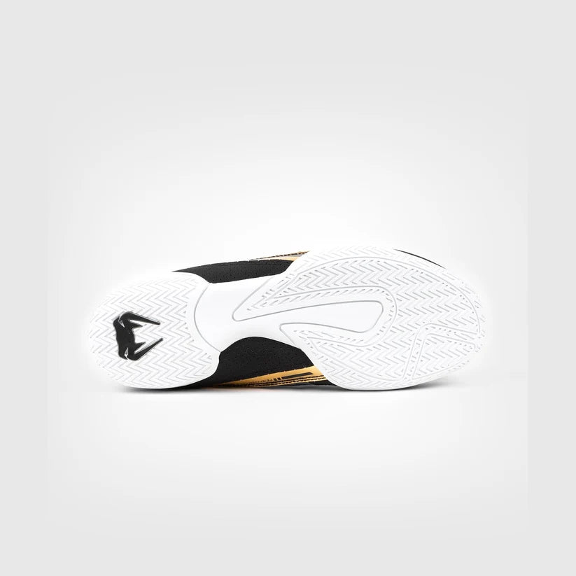 Venum Elite Boxing Shoes | Black/White/Gold