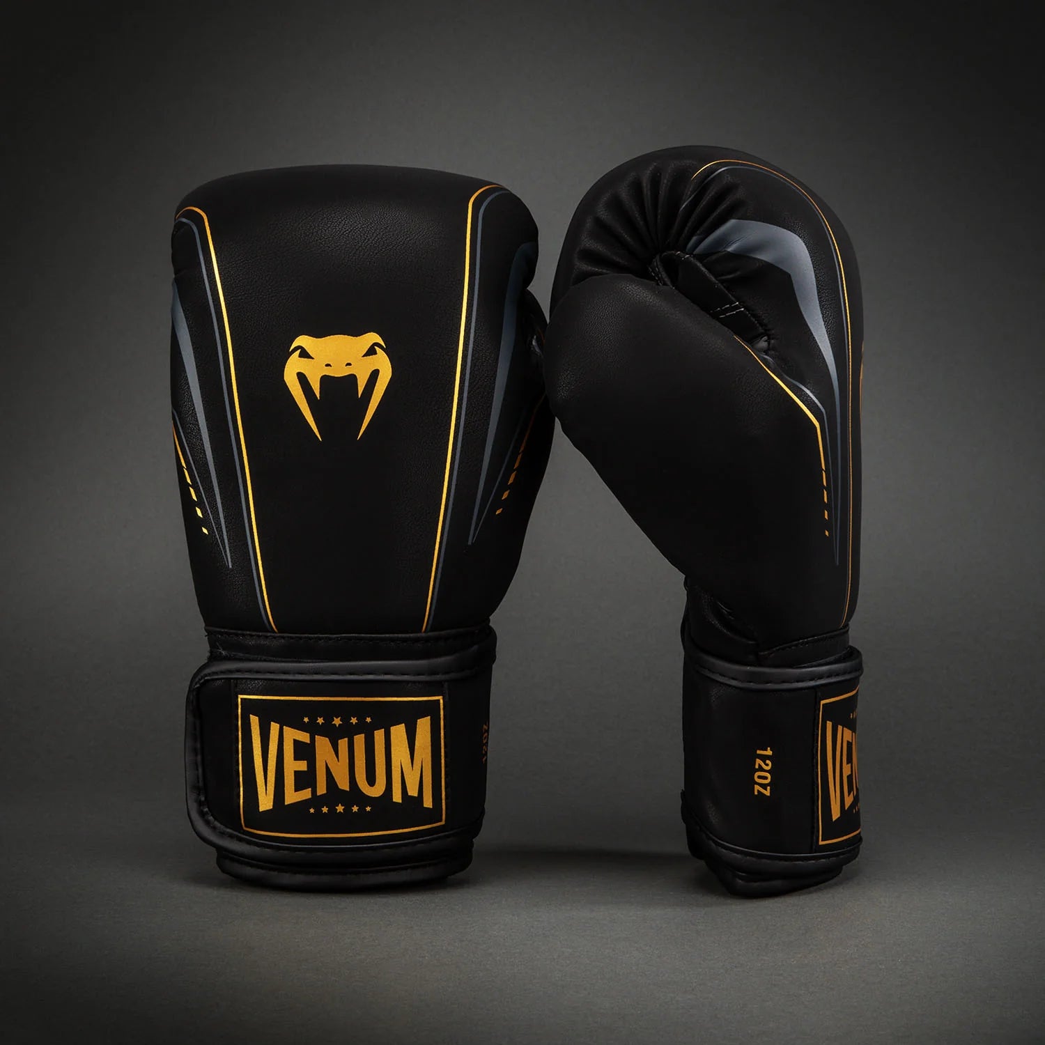 Venum Streamline Boxing Gloves - Black/Gold 14oz