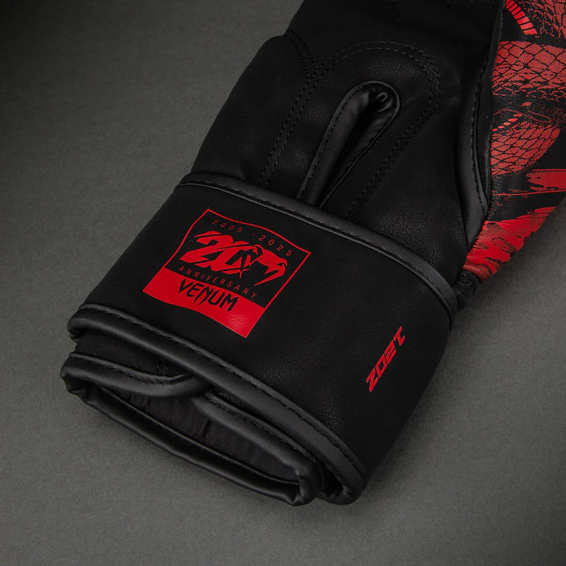 Venum 20th Anniversary Boxing Gloves - Black/Red 16oz