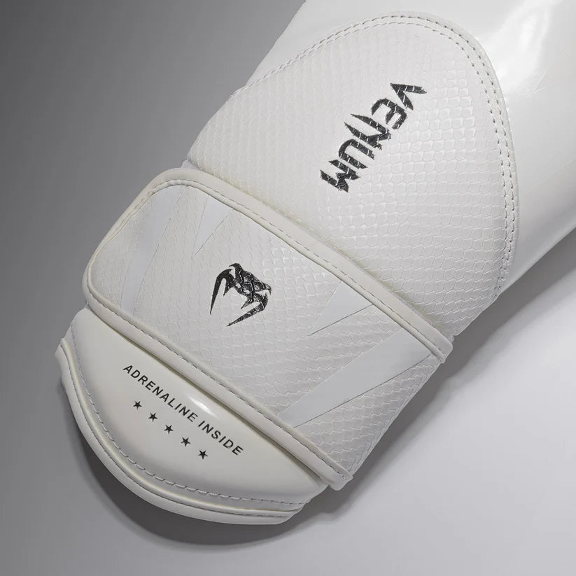 Venum Challenger 4.0 Scales Boxing Gloves - Ivory 16oz